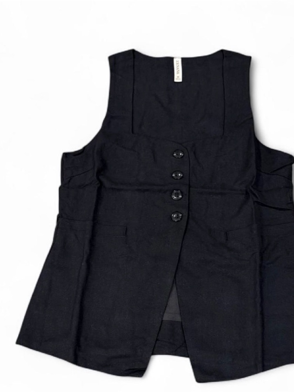 Zenana Outfitters Black Button-Front Sleeveless Vest